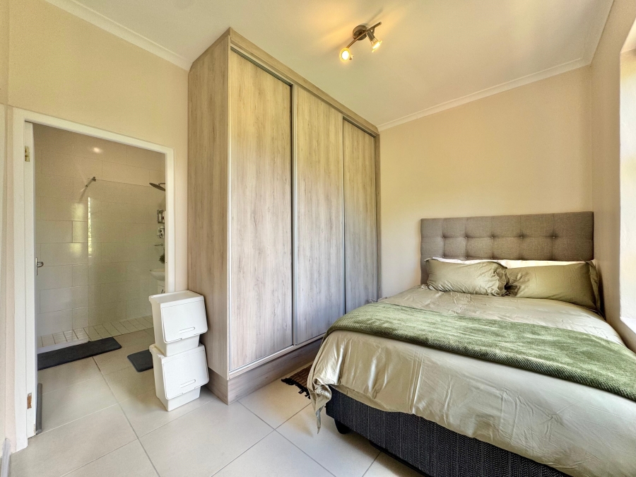 1 Bedroom Property for Sale in Kenilworth Western Cape